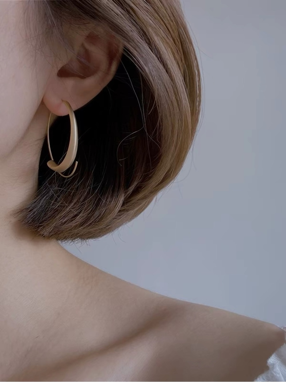 Gold Curved Hoop Earrings - Minimalist Women's Earrings